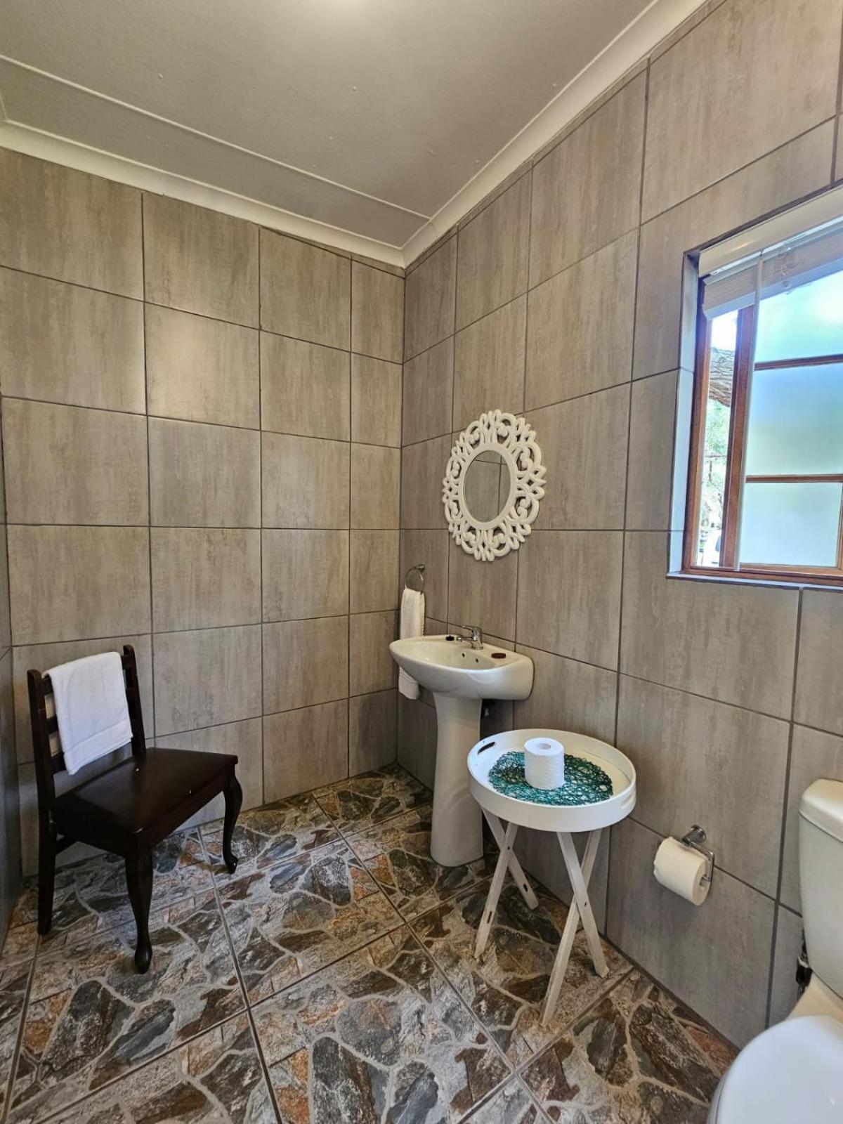 Guinea Fowl Villa Plettenberg Bay Bagian luar foto